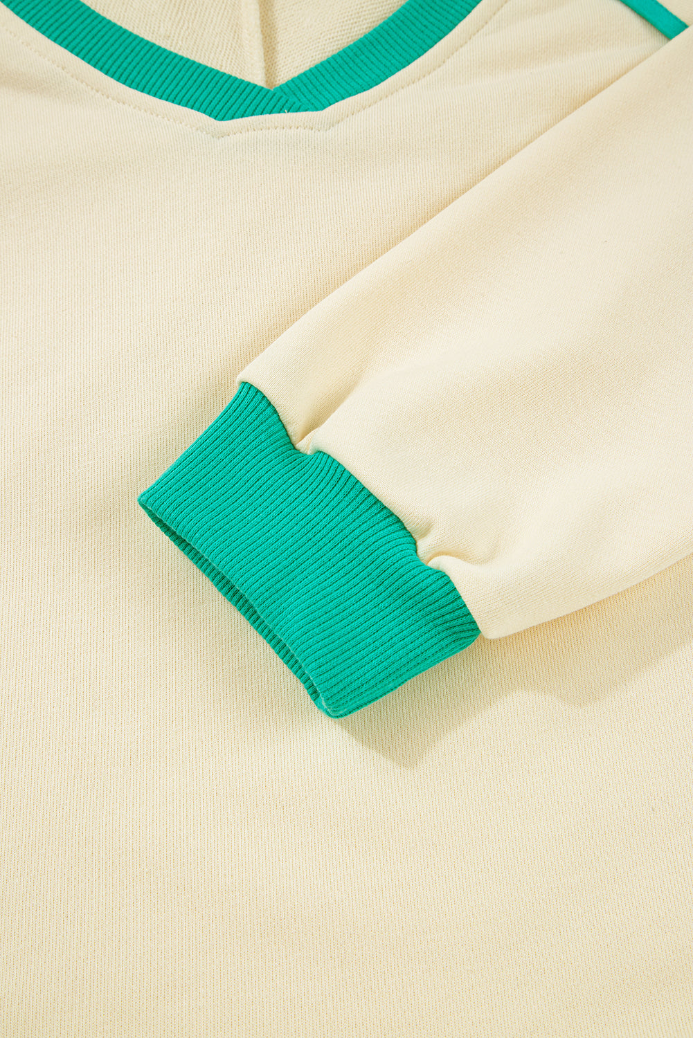 White Contrast Trim Colorblock Long Sleeve Pullover and Drawstring Shorts Set